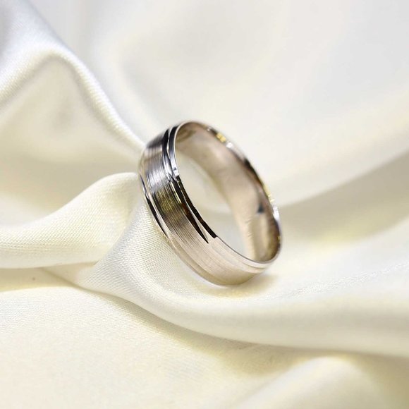 10 K Gold wedding Band 6mm , white gold, yellow gold, rose gold, engagement - Picture 1 of 4